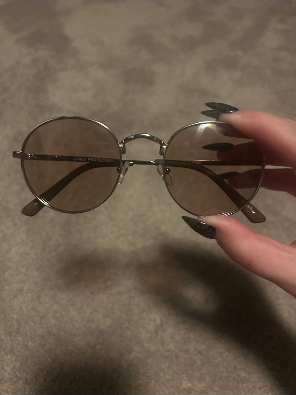 Vintage-Inspired Round Sunglasses - Brown Lenses